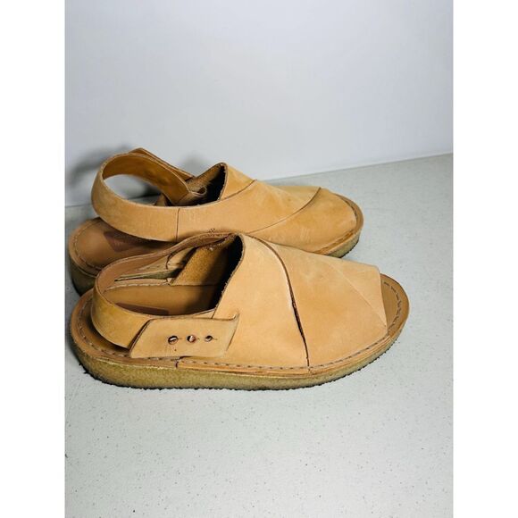 Clarks Armilia Wrap Leather Gum Sole size 8 - Picture 2 of 8